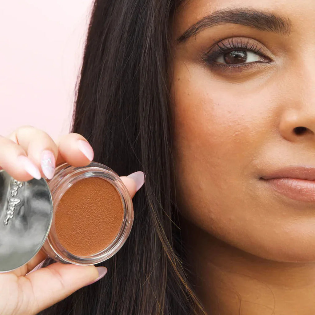 cacao bronzing pot sun-kissed radiance