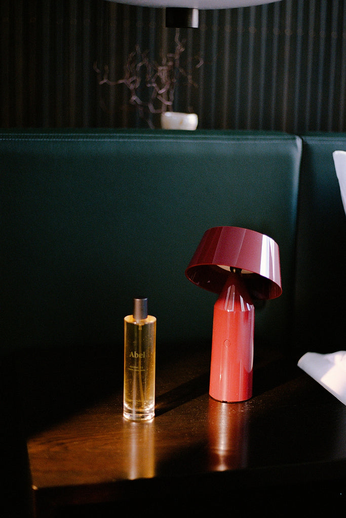 SCENE 03 - Room Spray