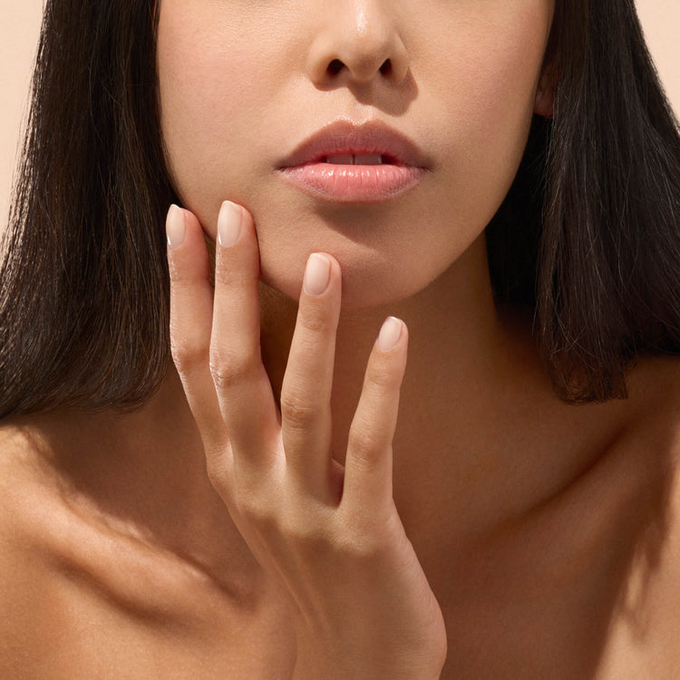 ACTIVE SMOOTH 01 - Vegan Nail Polish