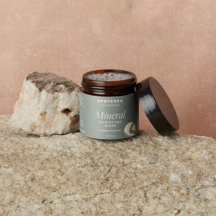 MINERAL PURIFYING MASK WITH CHARCOAL + FLOWERS