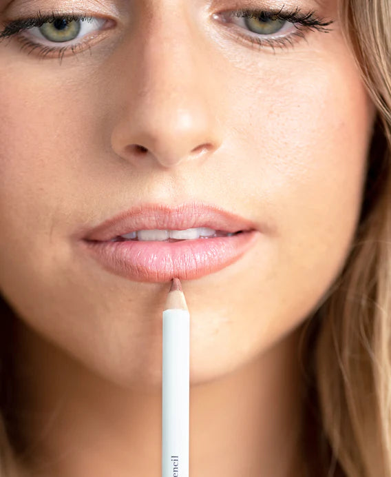 ErePerez Acai lip pencil Shy