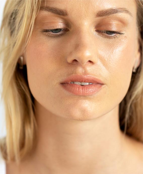 Arnica Concealer